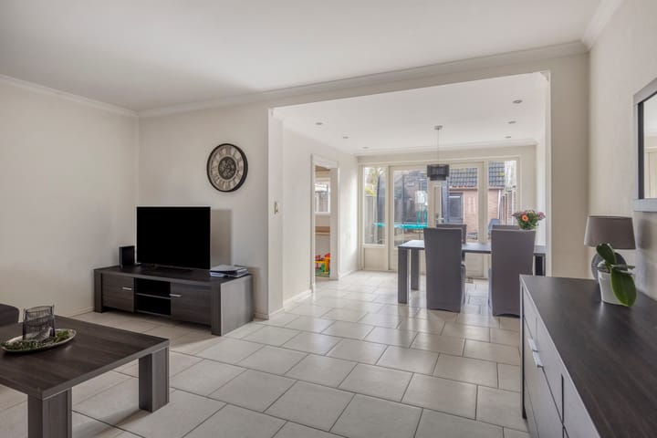 Foto 2 van Steenakker 154