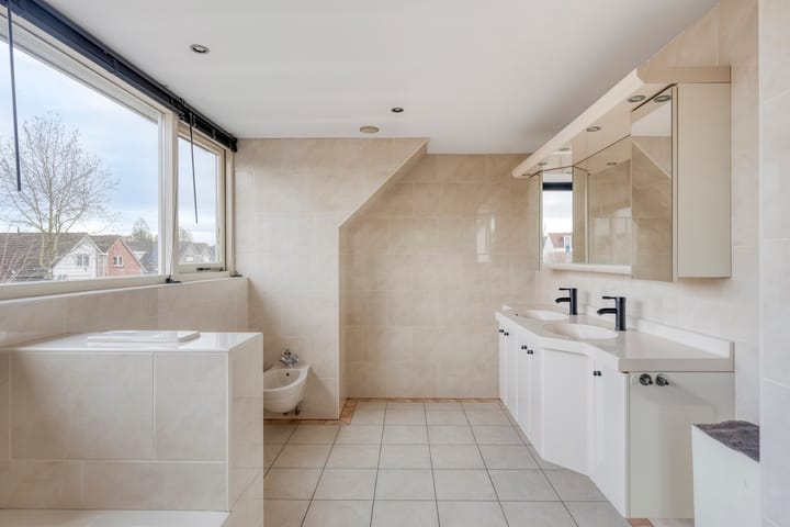 Foto 3 van Steenakker 154