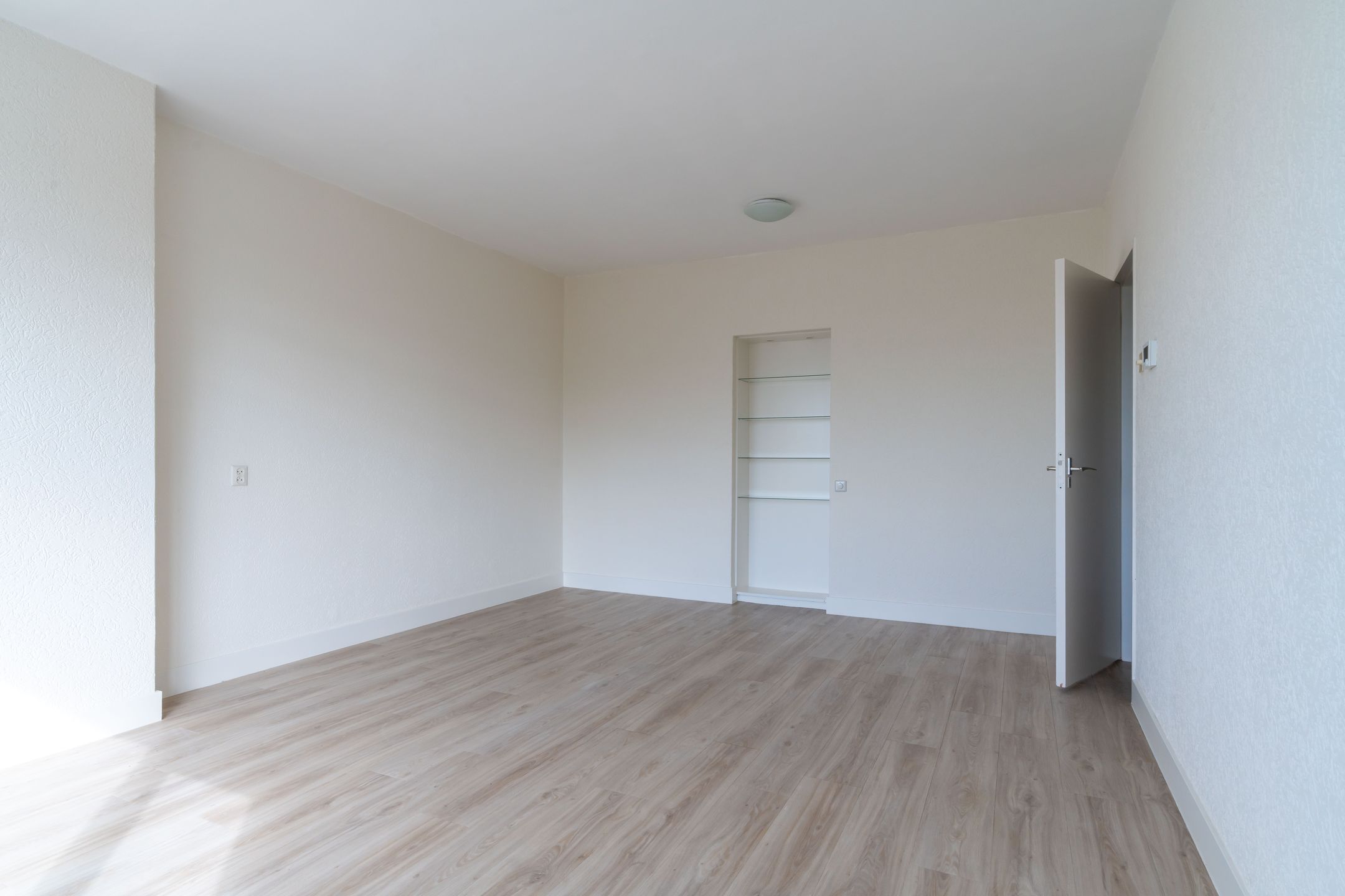 Photo 12 of Van Duivenvoordelaan 14