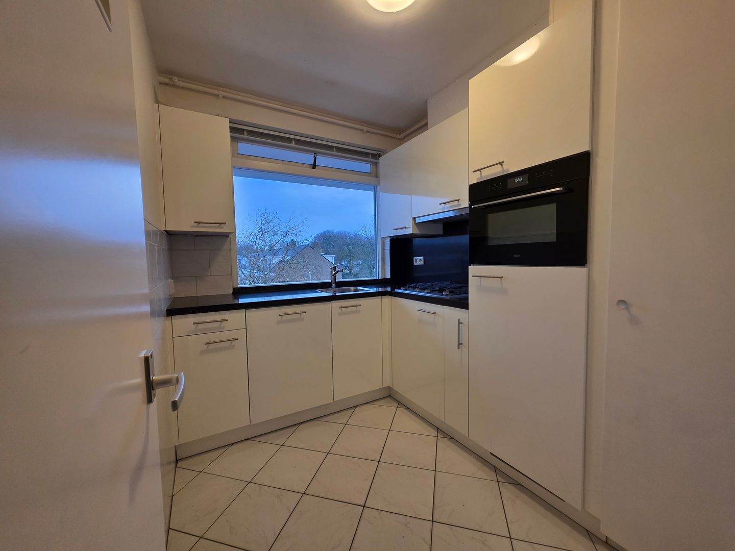 Photo 14 of Van Duivenvoordelaan 14