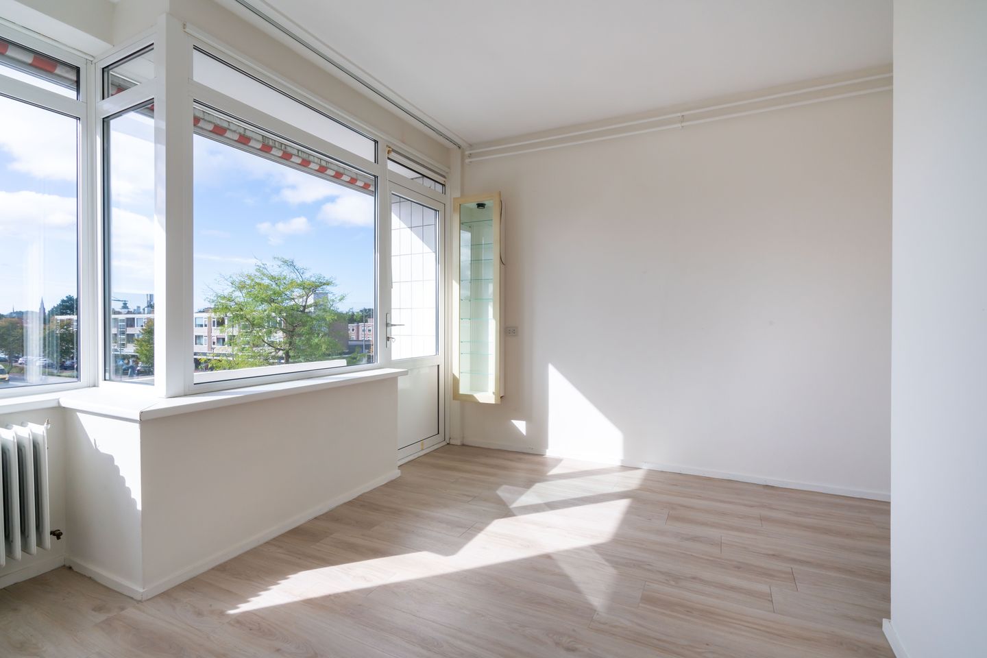 Photo 25 of Van Duivenvoordelaan 14