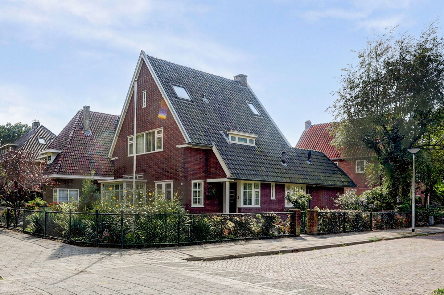 Photo 1 of Egbert ten Catelaan 1