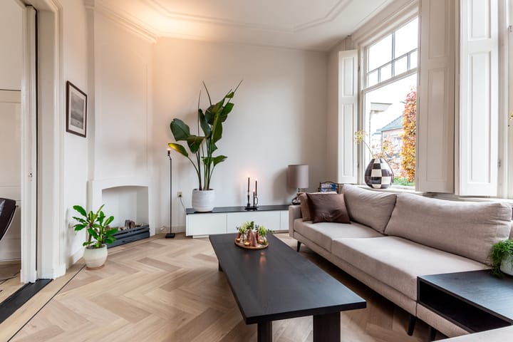 Photo 8 of Dokter Holtropstraat 93