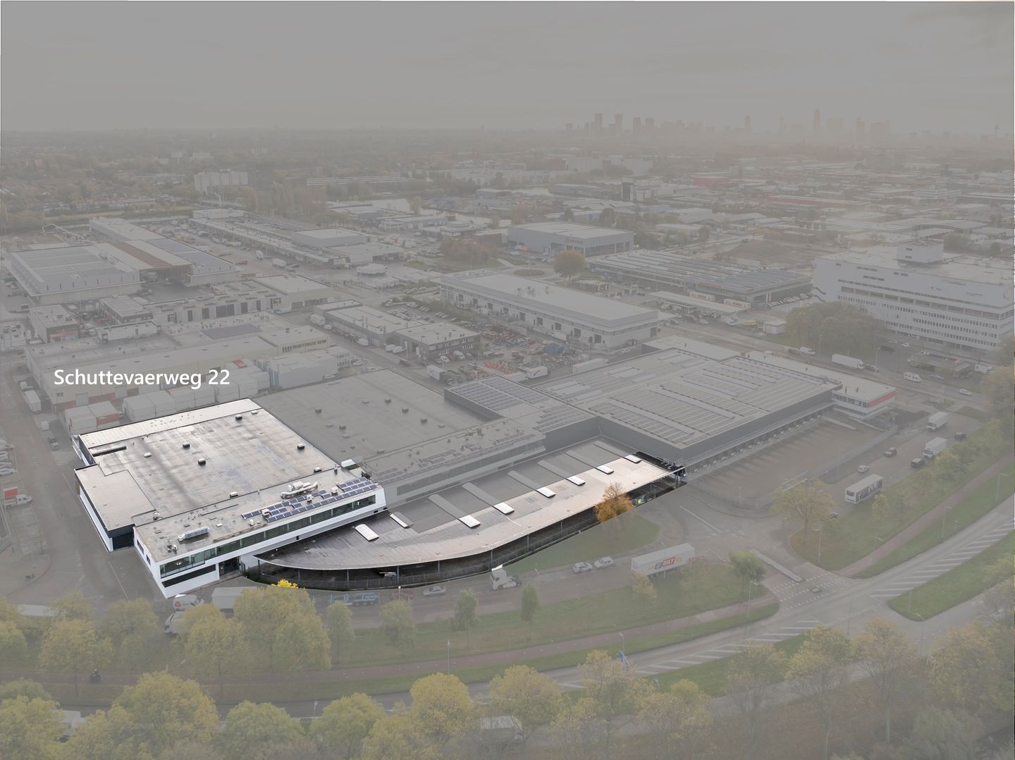 Bekijk foto 4 van Schuttevaerweg 22-24