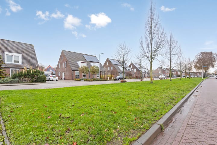 Foto 32 van Bernhardstraat 67