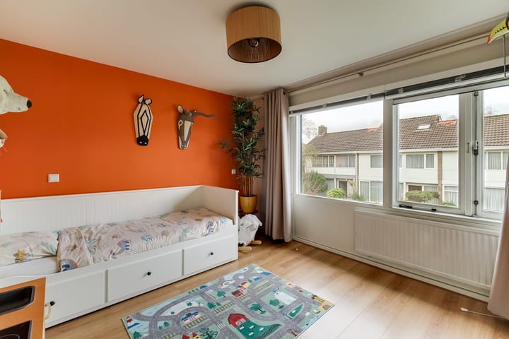 Photo 38 of Tyrasstraat 6