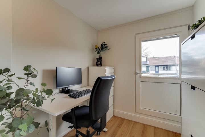 Photo 43 of Tyrasstraat 6