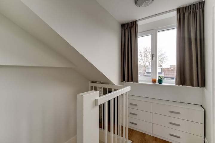 Photo 48 of Tyrasstraat 6