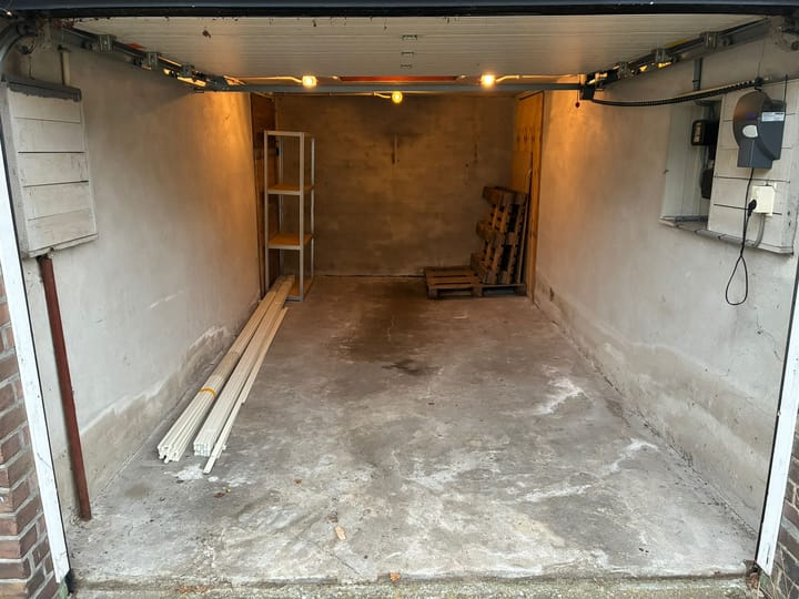 Photo 2 of Westlandstraat 2 B