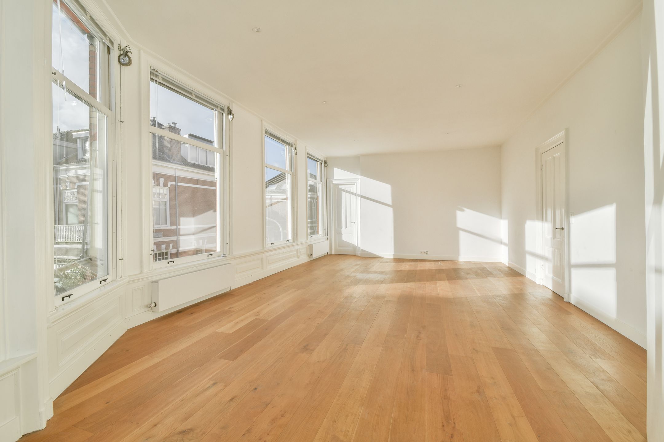 Photo 9 of Koninginneweg 30