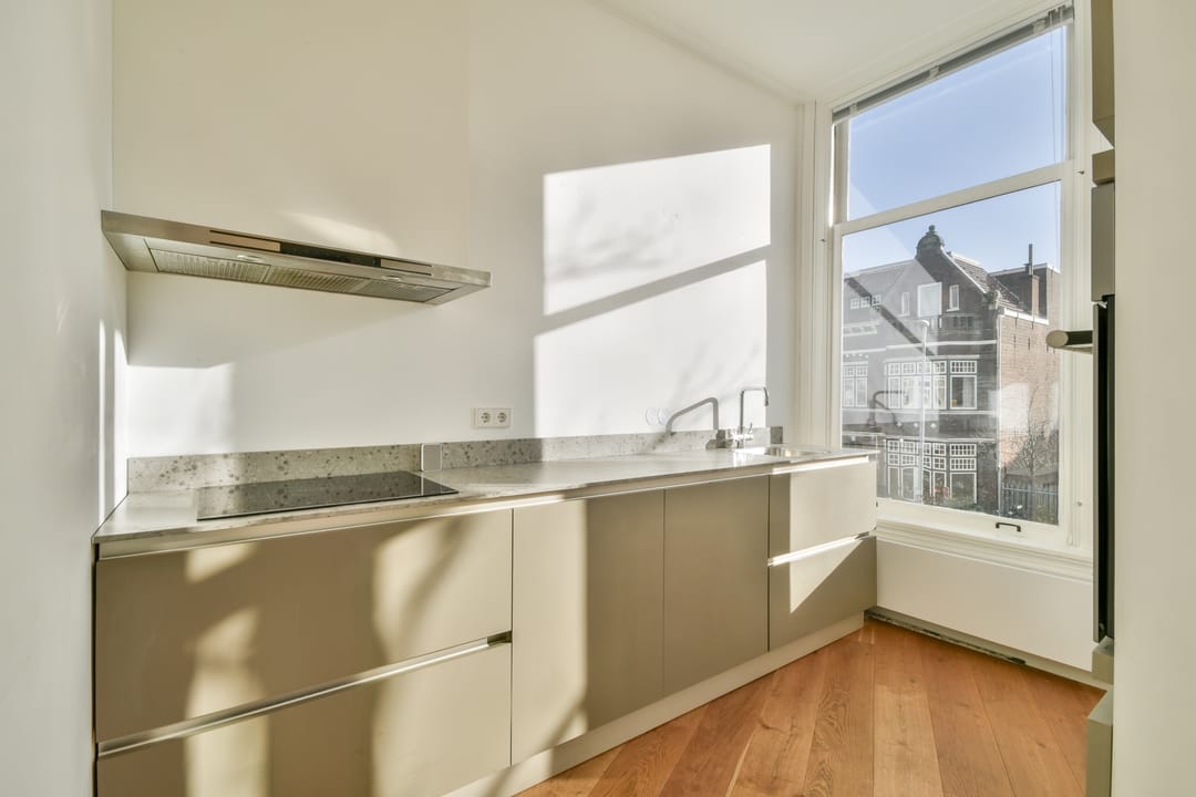 Photo 11 of Koninginneweg 30