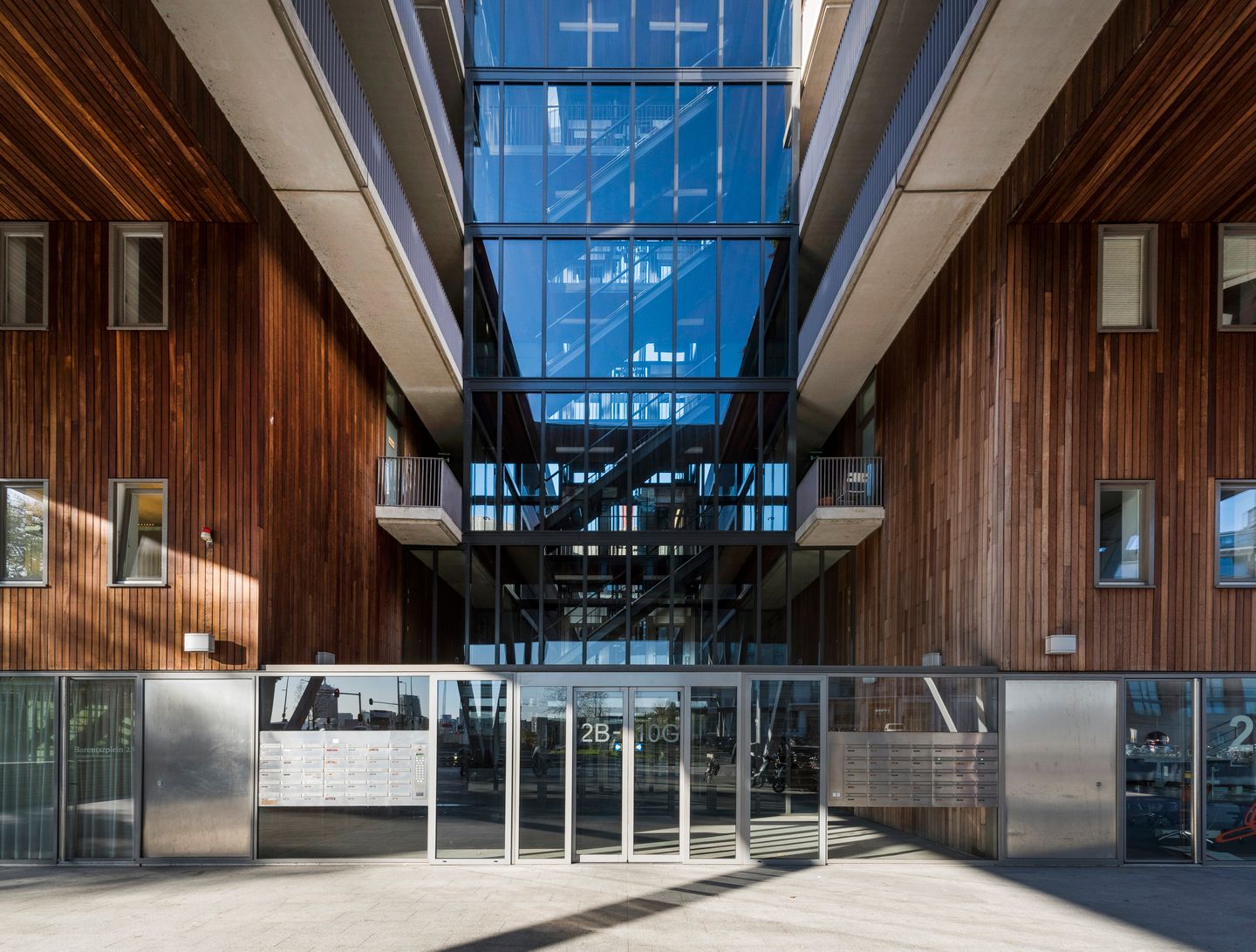 Bekijk foto 3 van Barentszplein 4-E