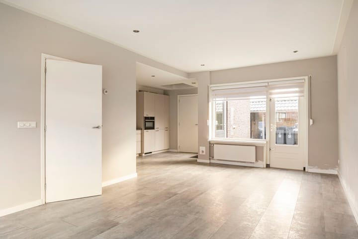 Photo 2 of Evekinkweg 51