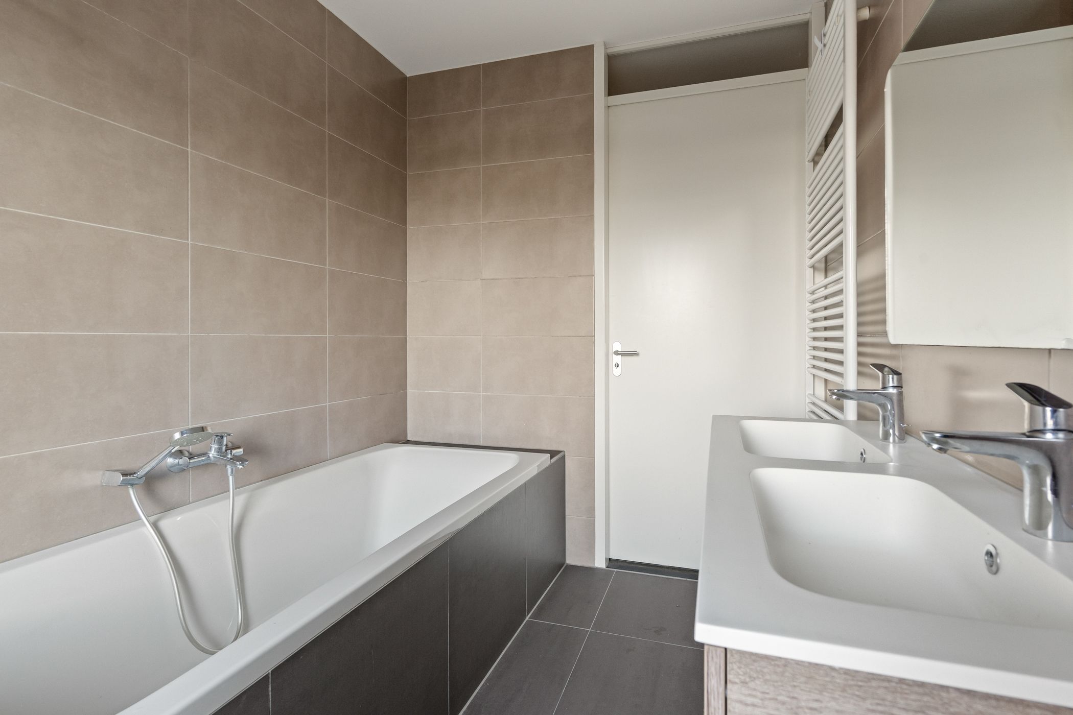 Foto 36 van Pablo Picassostraat 61