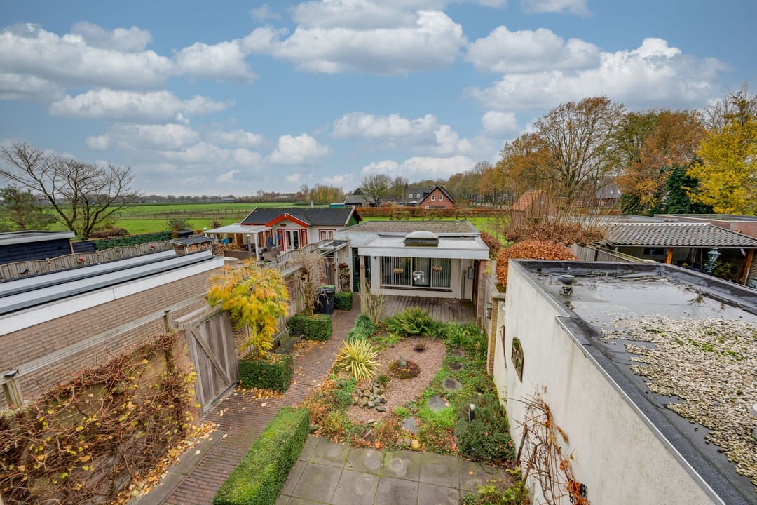 Foto 28 van De Wouwerd 10