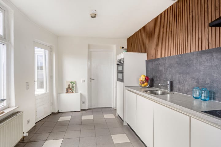 Foto 10 van Grachterstraat 81