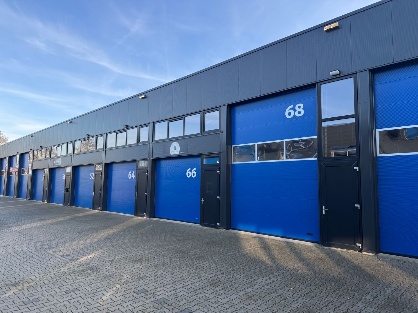 Bekijk foto 2 van Baileystraat 68