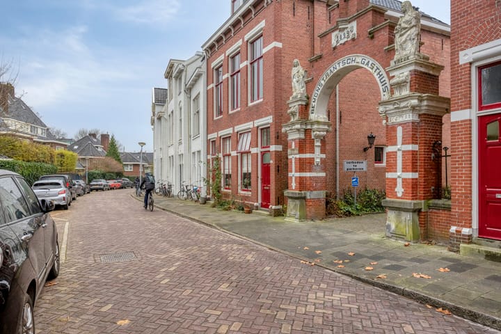 Photo 35 of Noorderbinnensingel 22-A