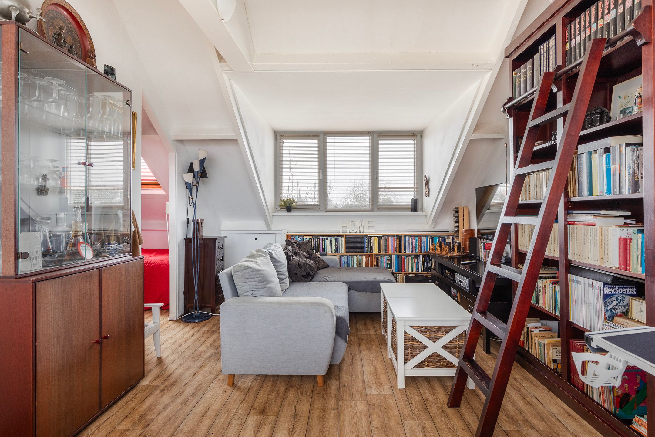 Photo 3 of Pluviusstraat 1