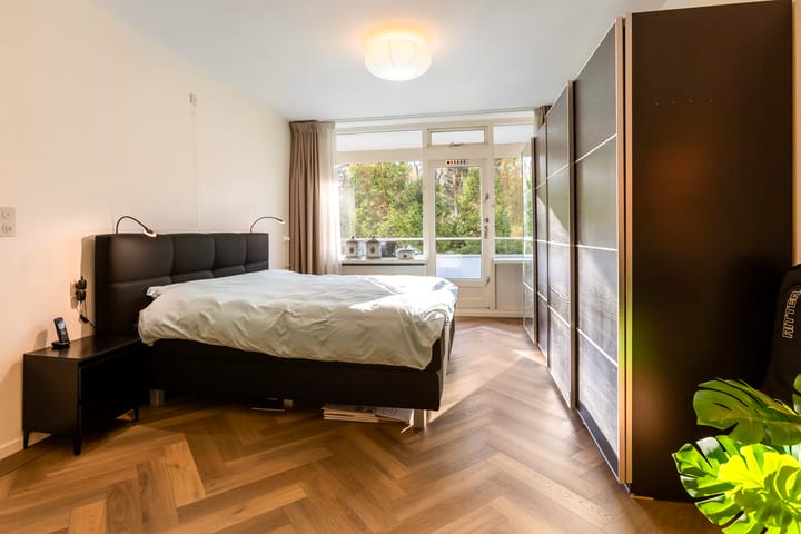 Photo 17 of Eper Veste 58