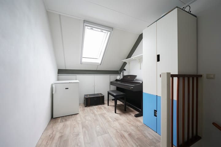 Foto 38 van Meerkoetstraat 26