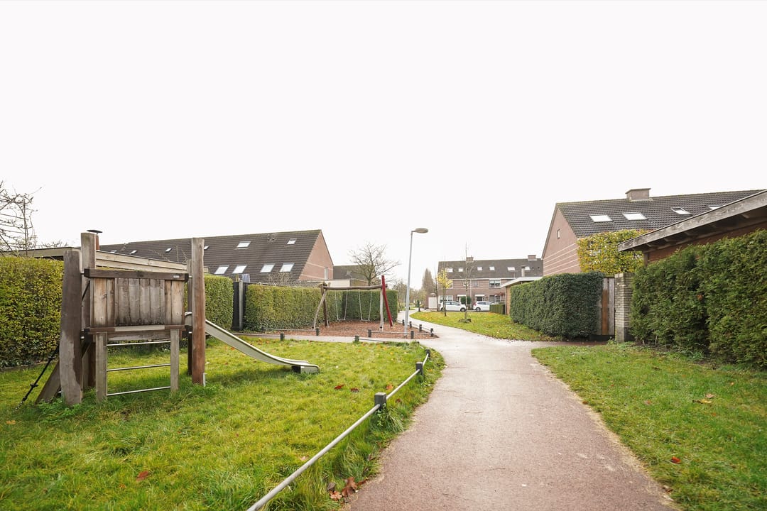 Foto 47 van Meerkoetstraat 26