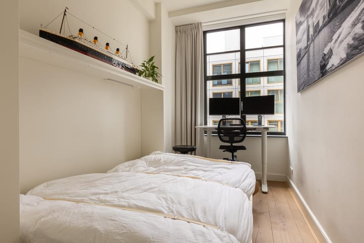 Foto 41 van Westplein 62