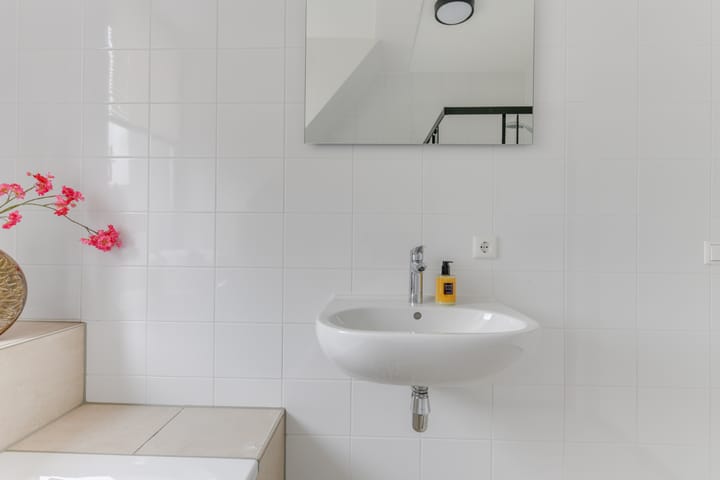 Photo 22 of Nieuwelaan 1-D