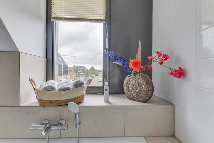 Photo 23 of Nieuwelaan 1-D