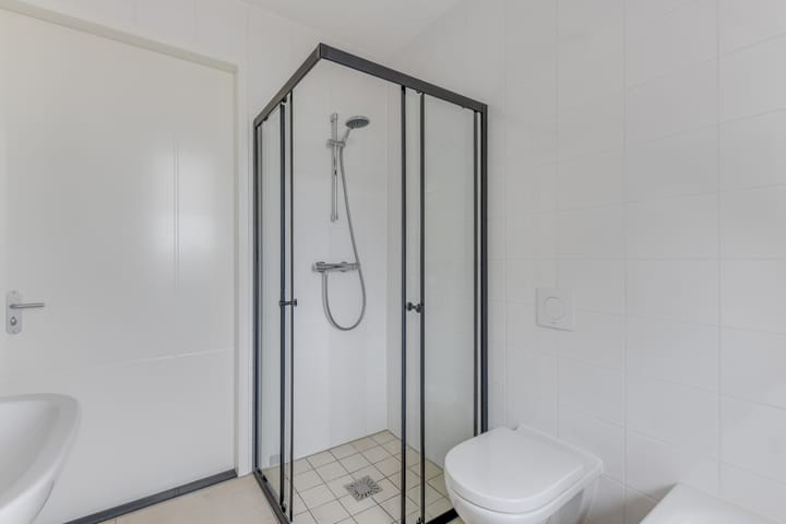 Photo 24 of Nieuwelaan 1-D