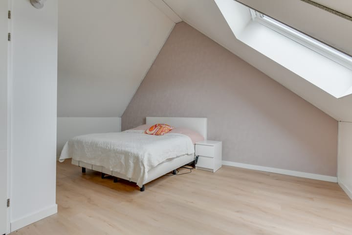 Photo 29 of Nieuwelaan 1-D