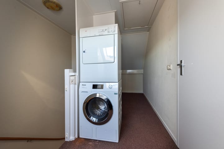 Photo 34 of Middelwijk 5