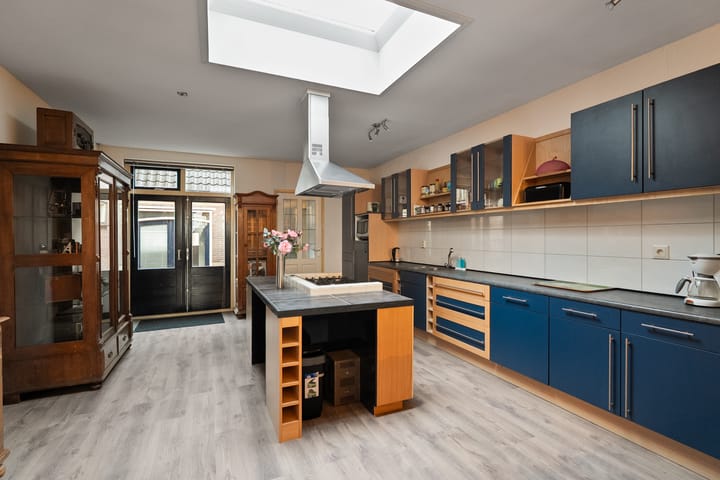 Photo 5 of Weststraat 105