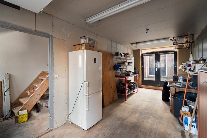 Photo 10 of Weststraat 105