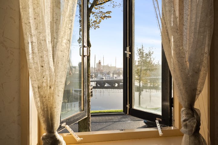 Photo 13 of Weststraat 105