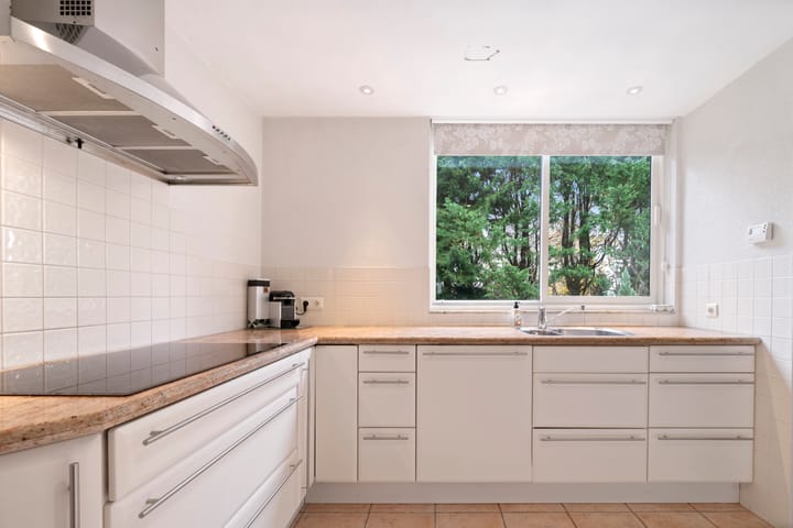 Photo 12 of Nicolaas Beetslaan 17