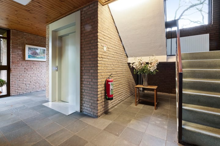 Photo 30 of Nicolaas Beetslaan 17