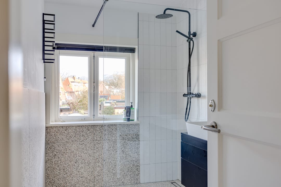 Foto 23 van Van Oldenbarneveltlaan 70