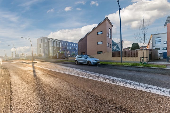 Foto 48 van Waterrijklaan 1