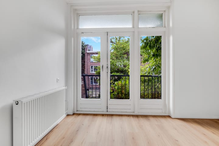 Photo 11 of Frederik van Eedenstraat 2-B