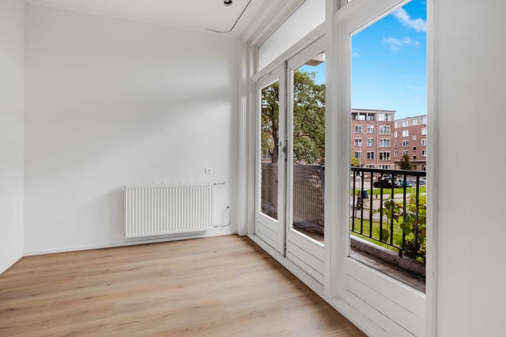 Photo 12 of Frederik van Eedenstraat 2-B