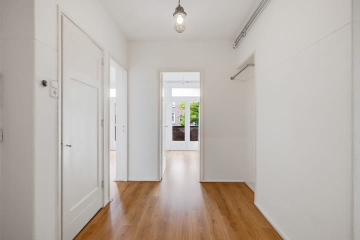 Photo 14 of Frederik van Eedenstraat 2-B