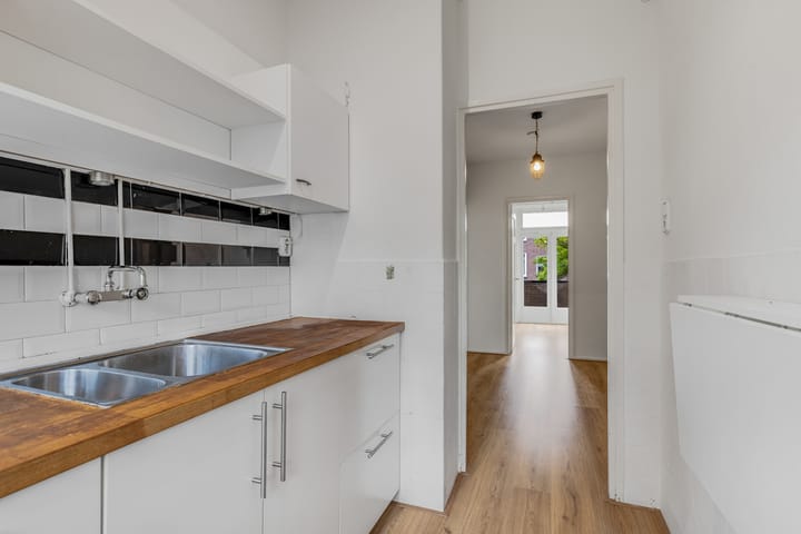 Photo 17 of Frederik van Eedenstraat 2-B