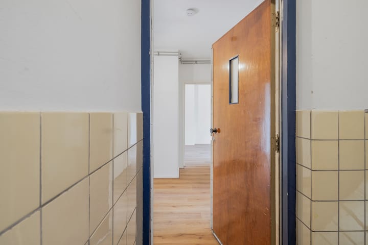 Photo 4 of Frederik van Eedenstraat 2-B