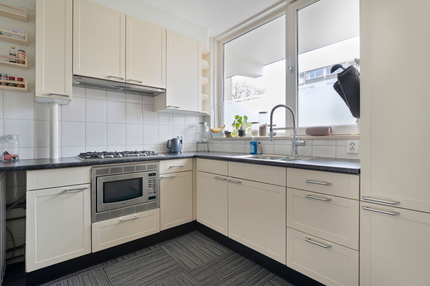 Foto 10 van Frerikshuislaan 3