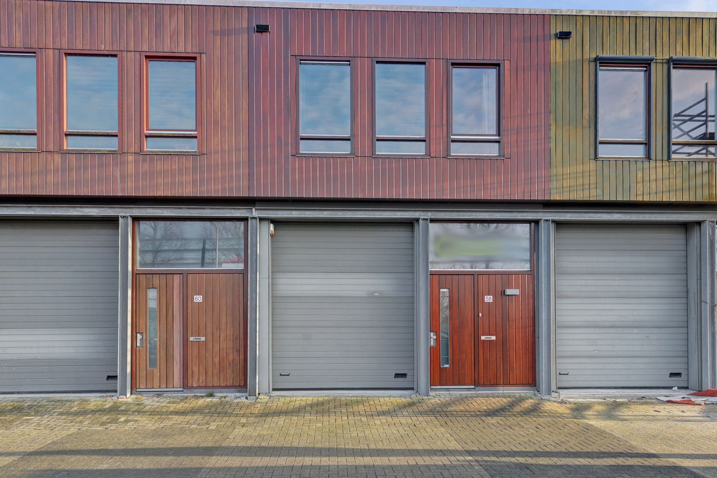 Bekijk foto 1 van Th. van Leeuwensingel 58