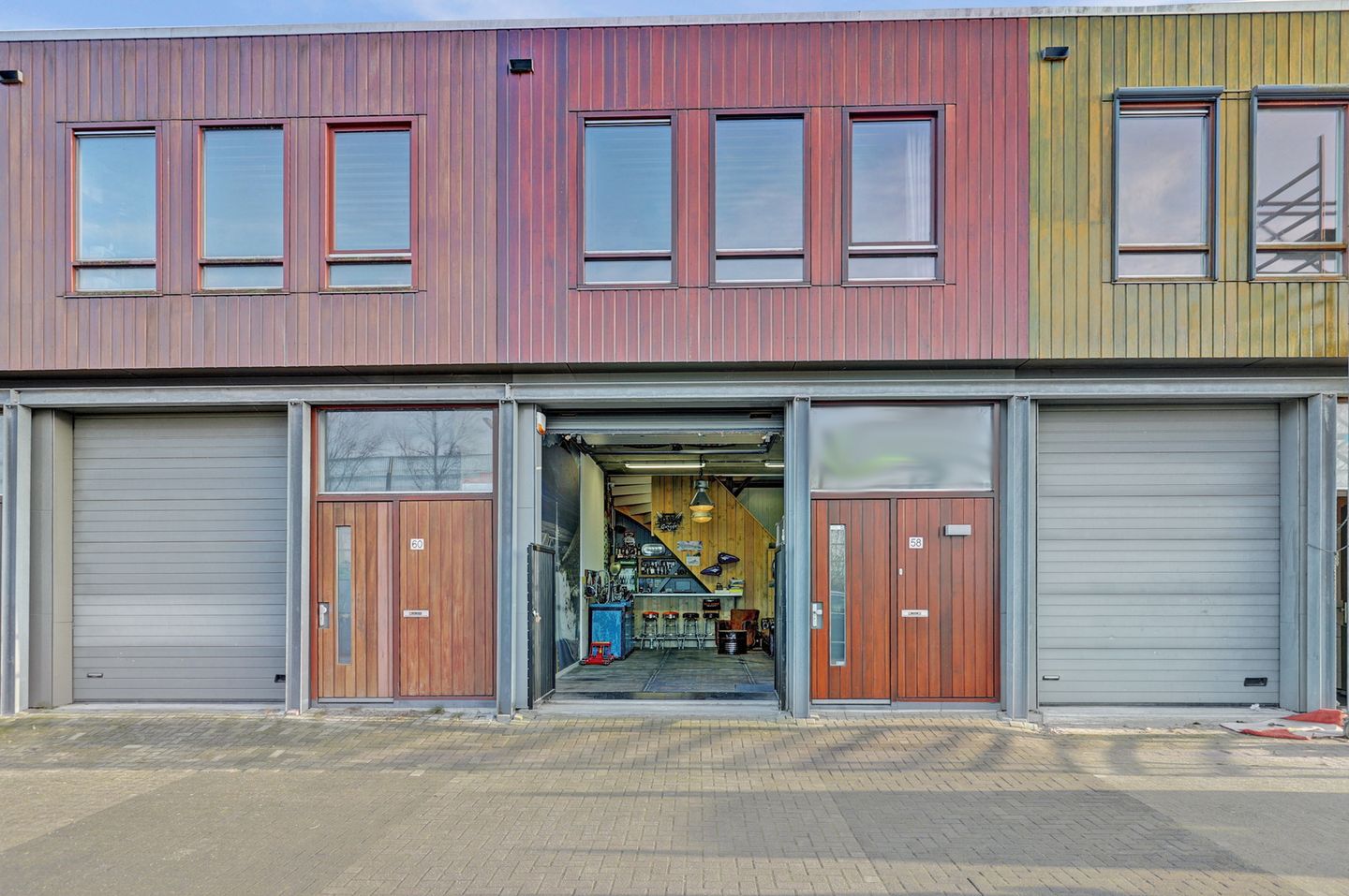 Bekijk foto 2 van Th. van Leeuwensingel 58