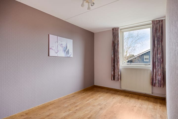 Photo 23 of Meeuwenlaan 13