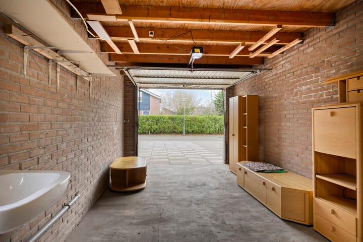 Photo 31 of Meeuwenlaan 13