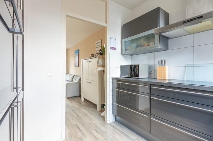 Photo 10 of Nassaustraat 6